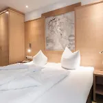 Hotel Schmid & Ischgl