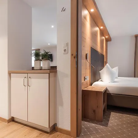 Schmid & Hotel Ischgl