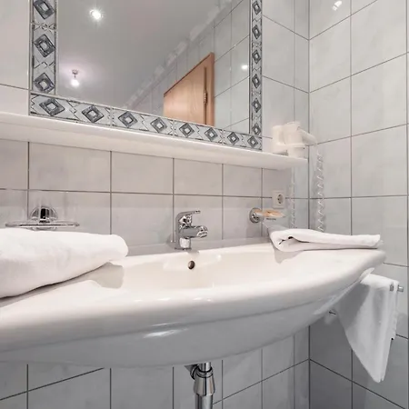 Hotel Schmid &