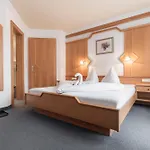 Schmid & 3* Ischgl