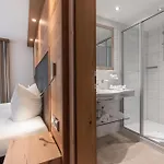 Szálloda Schmid & 3*